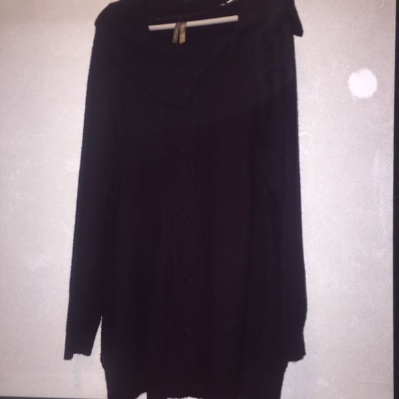 Deep Purple AdditionElle Sweater